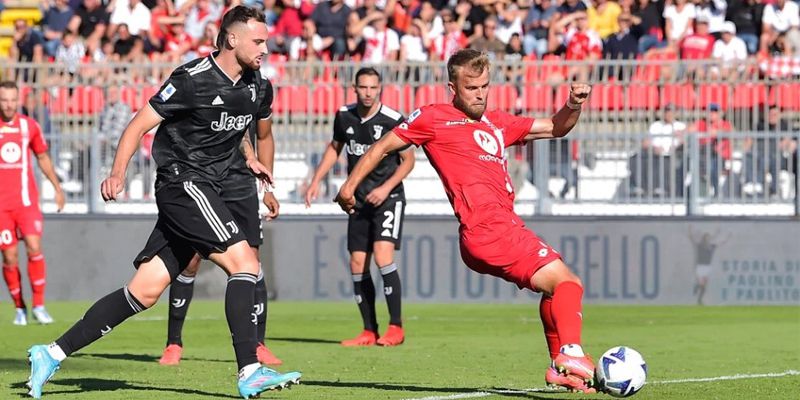 Soi kèo Juve với kèo châu Á giữa hai đội bóng Juve vs Monza