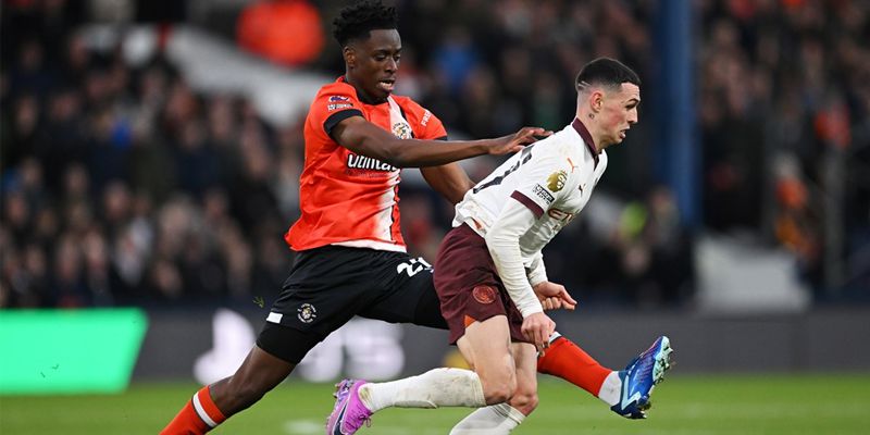 Soi kèo MC vs Luton Town mới ngày hôm nay, vòng 16 giải Premier League 2023/24